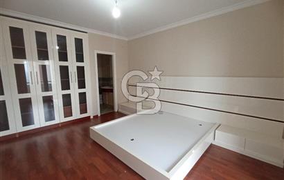 Park Manzarada Panoramik Şehir Manzaralı Satılık 180m2 3+1 Daire