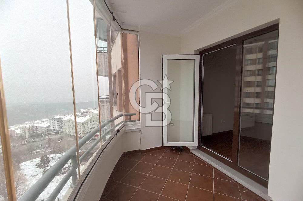 Park Manzarada Panoramik Şehir Manzaralı Satılık 180m2 3+1 Daire