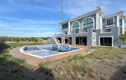 BÜYÜKÇEKMECE PELİCAN HİLL MALİKANELERİ FONTANA 9+2 SATILIK VİLLA