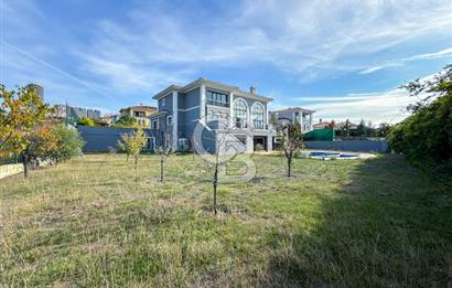 BÜYÜKÇEKMECE PELİCAN HİLL MALİKANELERİ FONTANA 9+2 SATILIK VİLLA