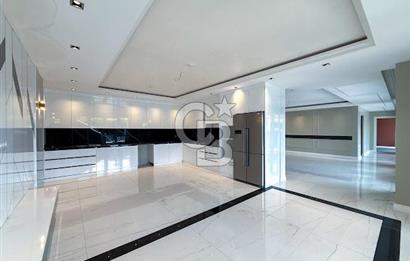 BÜYÜKÇEKMECE PELİCAN HİLL MALİKANELERİ FONTANA 9+2 SATILIK VİLLA