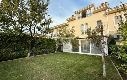 Ardıçlı Göl Evleri Satılık 4+1 Tripleks Göl Manzaralı Villa