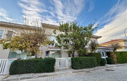 Ardıçlı Göl Evleri Satılık 4+1 Tripleks Göl Manzaralı Villa