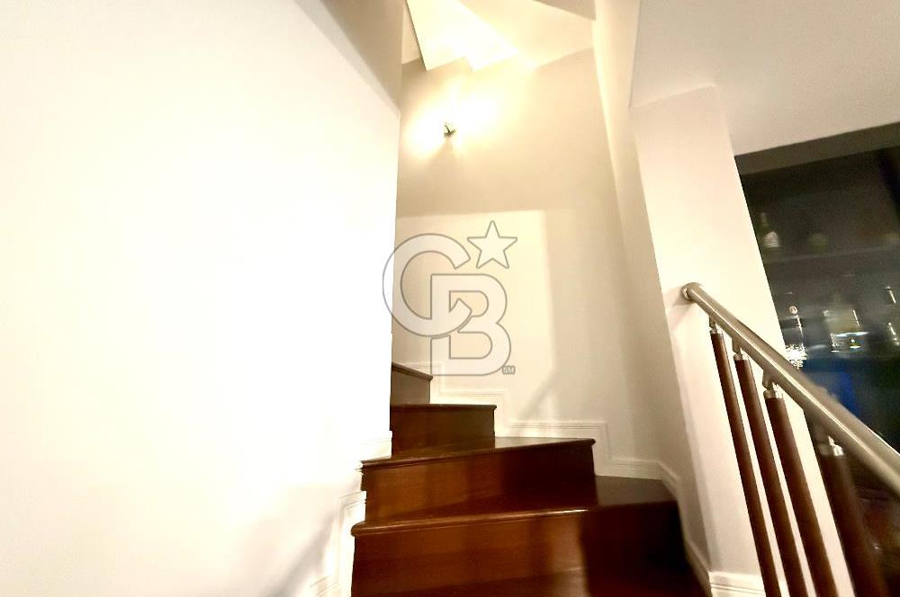 Ardıçlı Göl Evleri Satılık 4+1 Tripleks Göl Manzaralı Villa