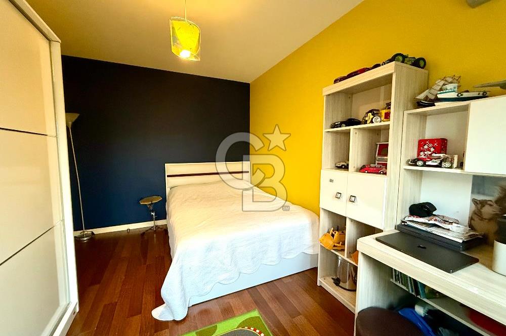 Ardıçlı Göl Evleri Satılık 4+1 Tripleks Göl Manzaralı Villa