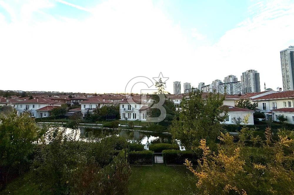 Ardıçlı Göl Evleri Satılık 4+1 Tripleks Göl Manzaralı Villa