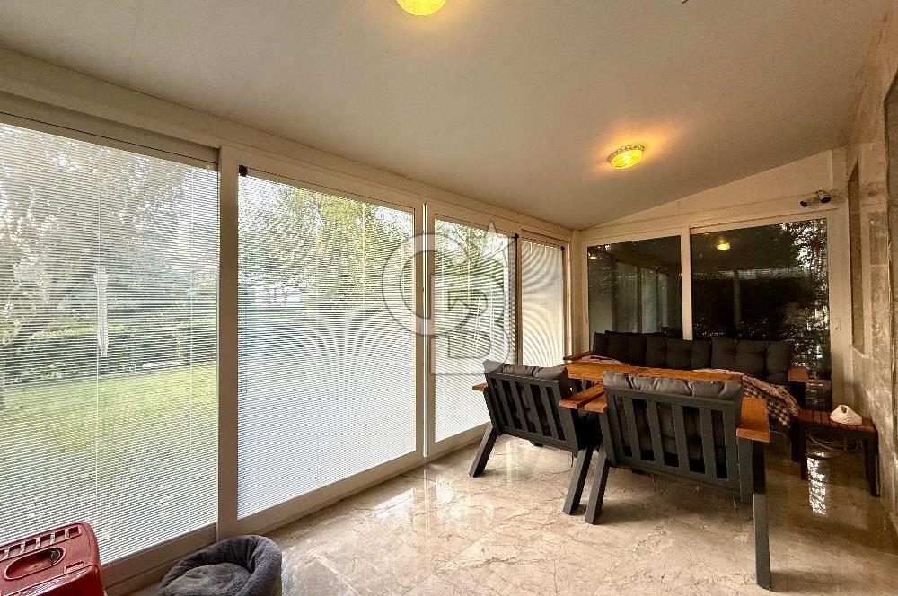 Ardıçlı Göl Evleri Satılık 4+1 Tripleks Göl Manzaralı Villa