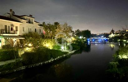 Ardıçlı Göl Evleri Satılık 4+1 Tripleks Göl Manzaralı Villa