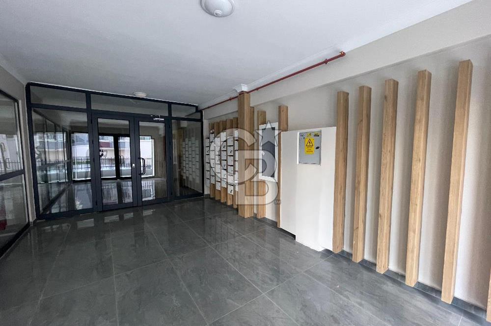 YENİBATI MAHALLESİ MASAL SUİT TE BOŞ ARAKAT 2+1