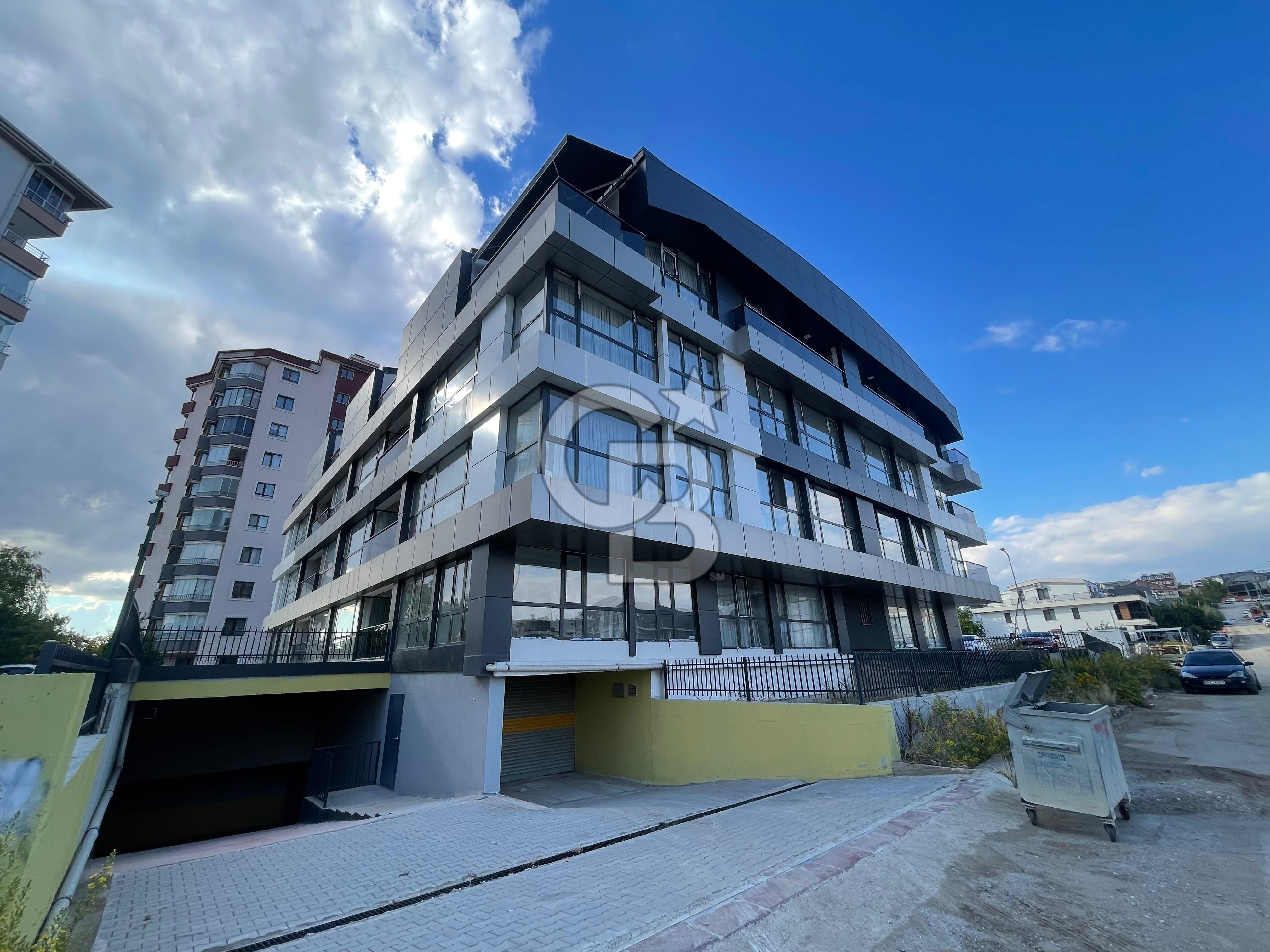 YENİBATI MAHALLESİ MASAL SUİT TE BOŞ ARAKAT 2+1