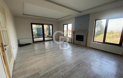 ÇANAKKALE MERKEZ SARICAELİ YAMAÇ EVLERİ SATILIK 8+1 VİLLA