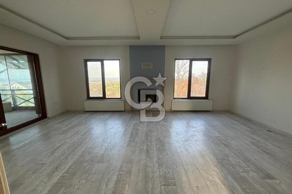 ÇANAKKALE MERKEZ SARICAELİ YAMAÇ EVLERİ SATILIK 8+1 VİLLA