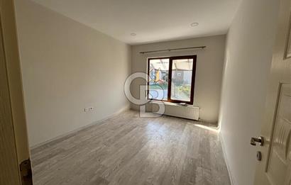 ÇANAKKALE MERKEZ SARICAELİ YAMAÇ EVLERİ SATILIK 8+1 VİLLA