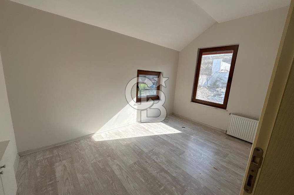 ÇANAKKALE MERKEZ SARICAELİ YAMAÇ EVLERİ SATILIK 8+1 VİLLA