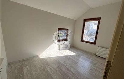 ÇANAKKALE MERKEZ SARICAELİ YAMAÇ EVLERİ SATILIK 8+1 VİLLA