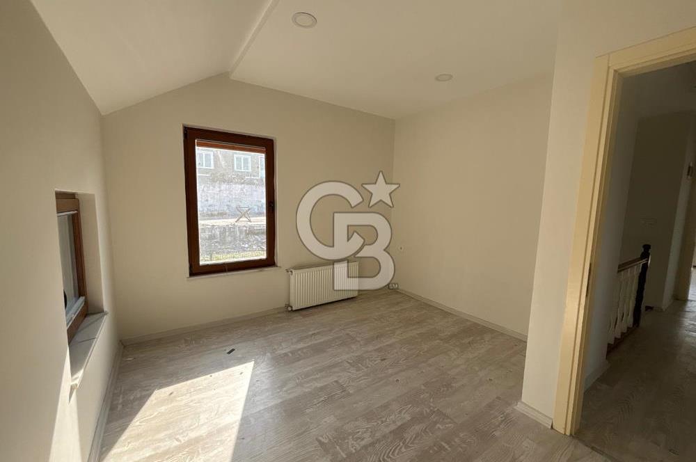 ÇANAKKALE MERKEZ SARICAELİ YAMAÇ EVLERİ SATILIK 8+1 VİLLA