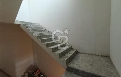 YAŞAMKENT MERKEZDE CADDE ÜZERİ İKİ KATLI KİRALIK DÜKKAN