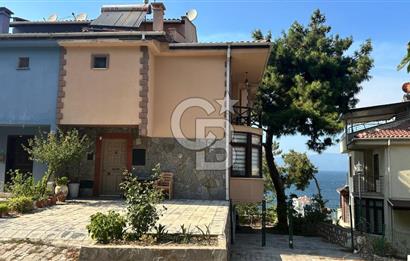 GEMLİK KURŞUNLU DA FULL DENİZ MANZARALI SATILIK 5+2 VİLLA