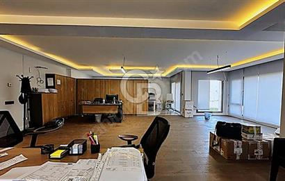 ALACAATLI DA BEYLER CADDESİNDE TİCARİ KİRALIK 8+3 VİLLA