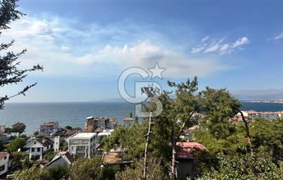 GEMLİK KURŞUNLU DA FULL DENİZ MANZARALI SATILIK 5+2 VİLLA