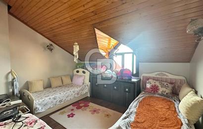 GEMLİK KURŞUNLU DA FULL DENİZ MANZARALI SATILIK 5+2 VİLLA