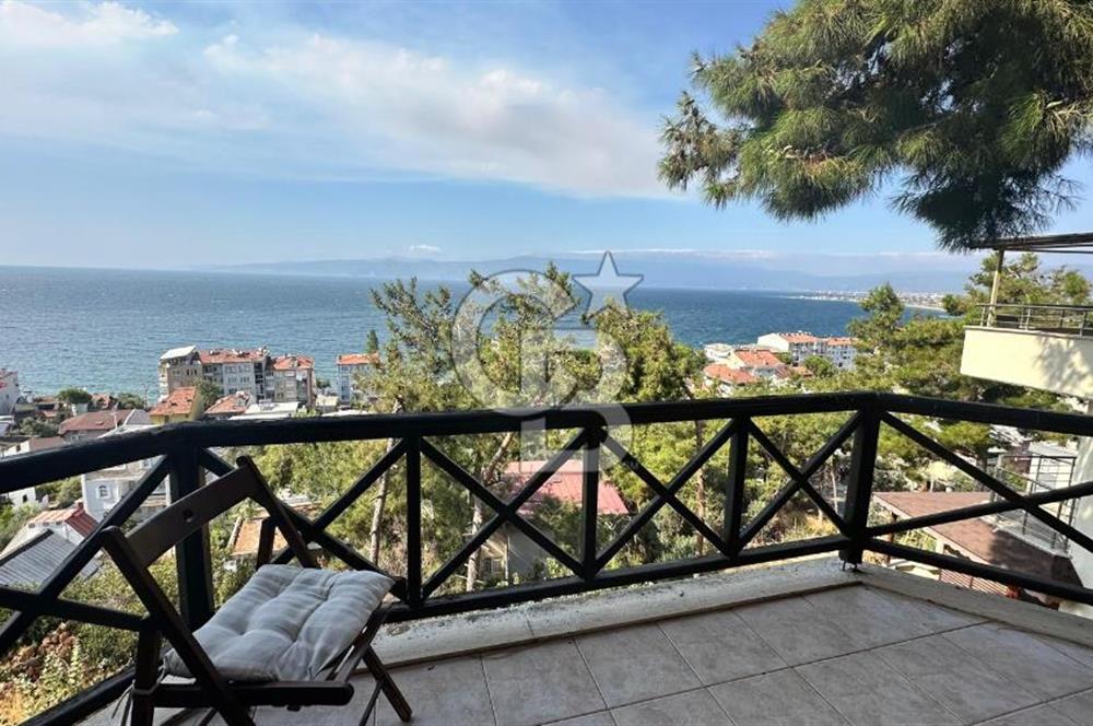 GEMLİK KURŞUNLU DA FULL DENİZ MANZARALI SATILIK 5+2 VİLLA