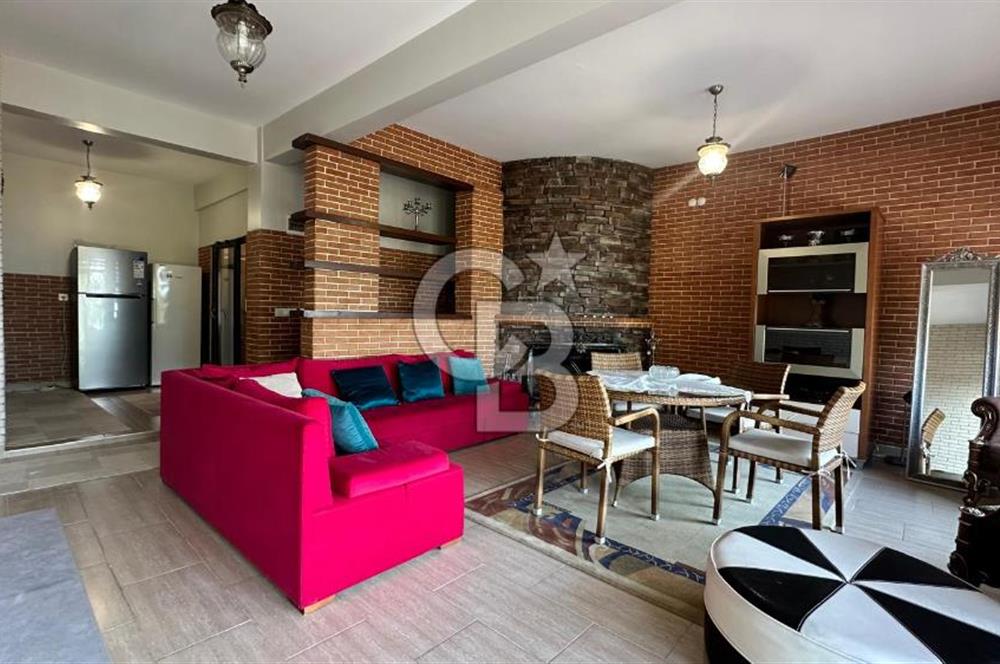 GEMLİK KURŞUNLU DA FULL DENİZ MANZARALI SATILIK 5+2 VİLLA