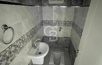 Karşıyaka Mahallesinde Geniş ve Ferah 3+1 Daire – Derin Life Sitesinde