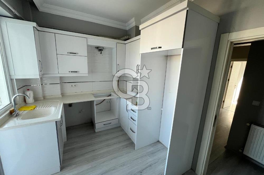 Karşıyaka Mahallesinde Geniş ve Ferah 3+1 Daire – Derin Life Sitesinde