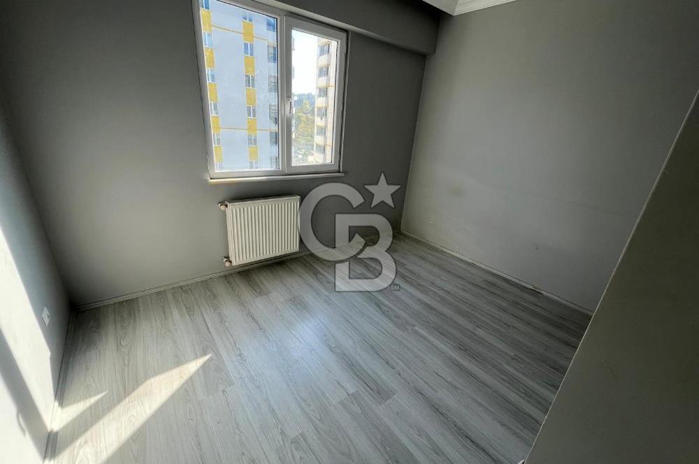 Karşıyaka Mahallesinde Geniş ve Ferah 3+1 Daire – Derin Life Sitesinde