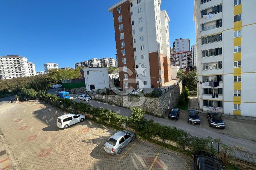 Karşıyaka Mahallesinde Geniş ve Ferah 3+1 Daire – Derin Life Sitesinde