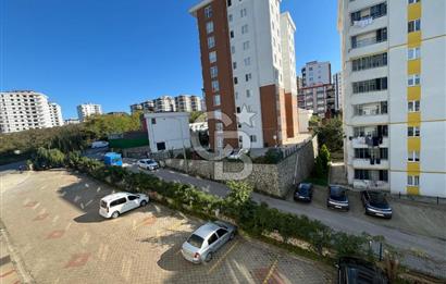 Karşıyaka Mahallesinde Geniş ve Ferah 3+1 Daire – Derin Life Sitesinde