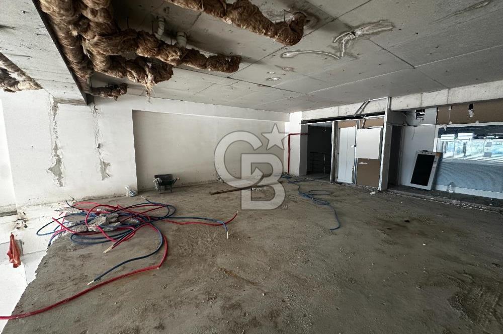Park Yaşam Ataşehirde Kiralık 582 m² Ticari Mülk