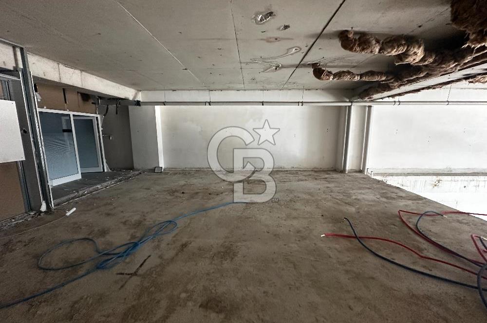 Park Yaşam Ataşehirde Kiralık 582 m² Ticari Mülk