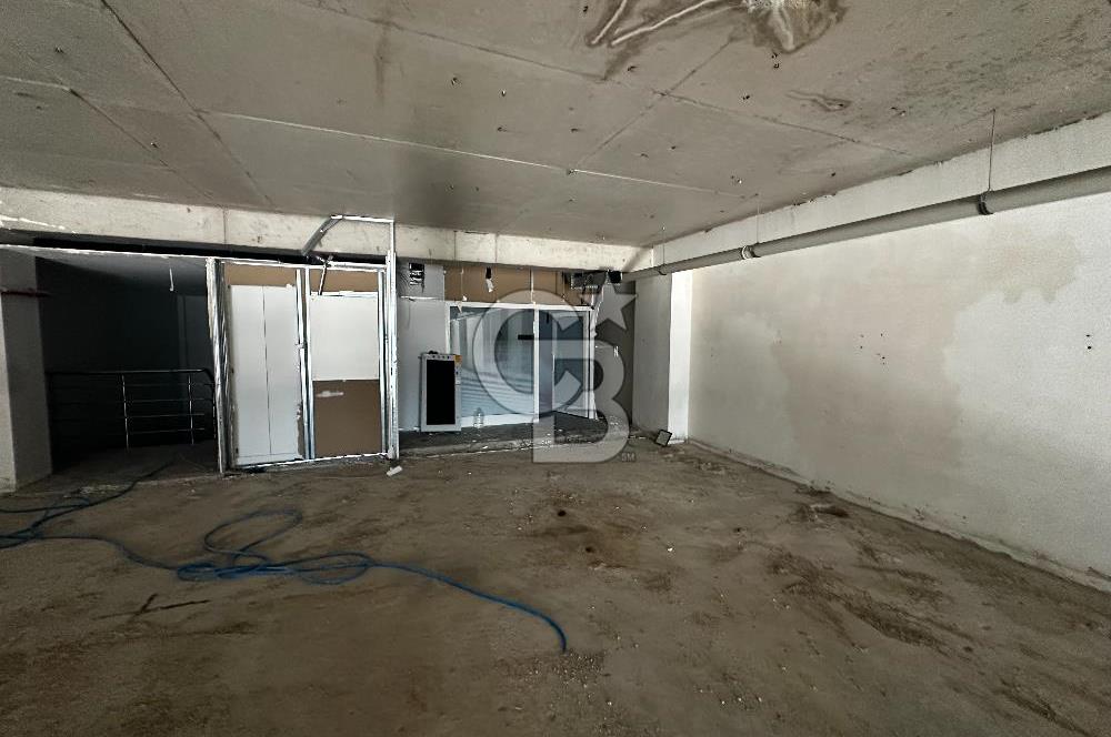 Park Yaşam Ataşehirde Kiralık 582 m² Ticari Mülk