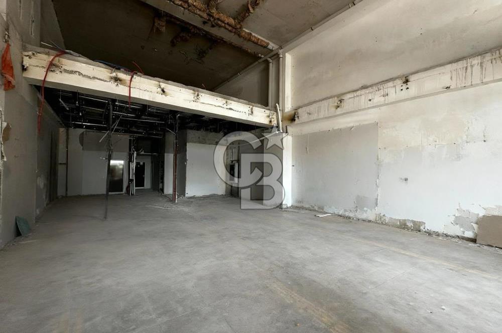 Park Yaşam Ataşehirde Kiralık 582 m² Ticari Mülk