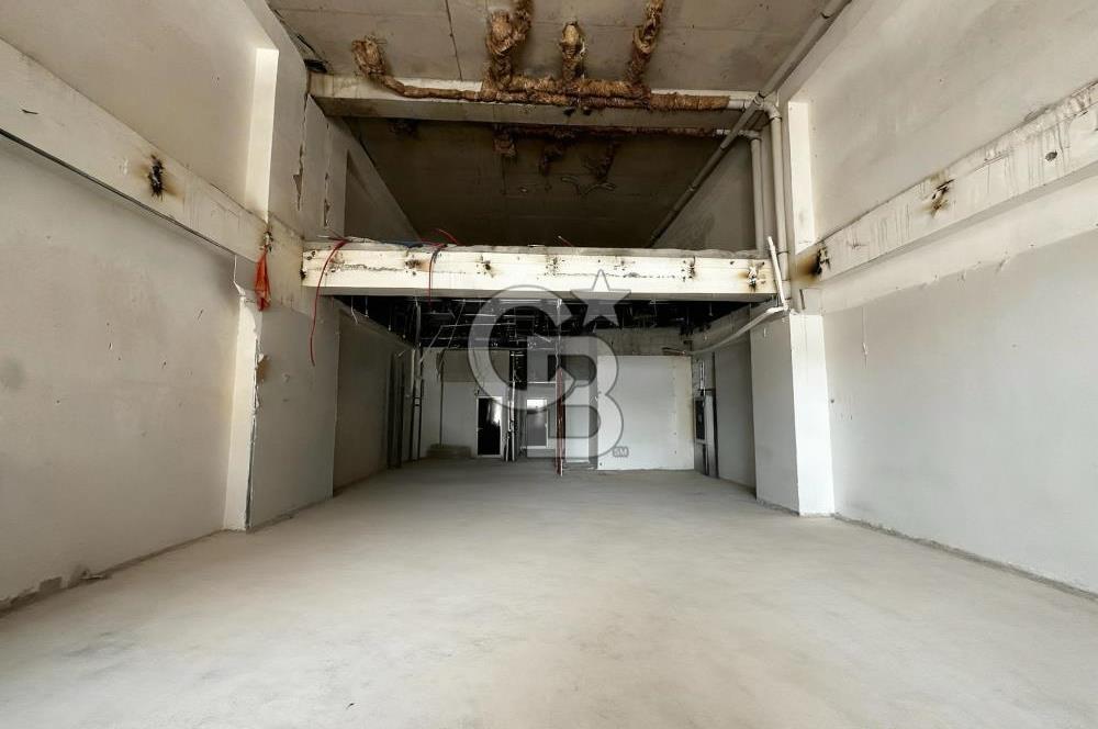 Park Yaşam Ataşehirde Kiralık 582 m² Ticari Mülk