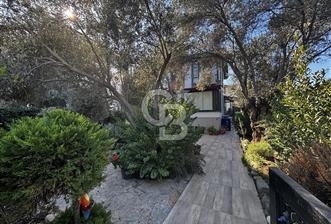 GÜRE AĞAÇLI YOLDA MÜSTAKİL BAHÇELİ 3+1 VİLLA SATILIK - 2 - 311915