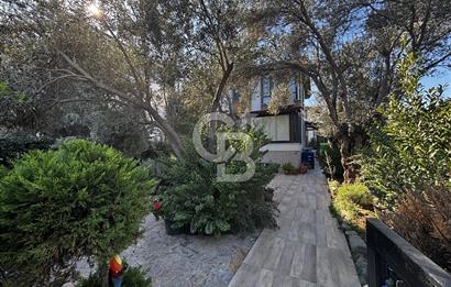 GÜRE AĞAÇLI YOLDA MÜSTAKİL BAHÇELİ 3+1 VİLLA SATILIK