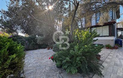 GÜRE AĞAÇLI YOLDA MÜSTAKİL BAHÇELİ 3+1 VİLLA SATILIK