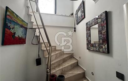 GÜRE AĞAÇLI YOLDA MÜSTAKİL BAHÇELİ 3+1 VİLLA SATILIK