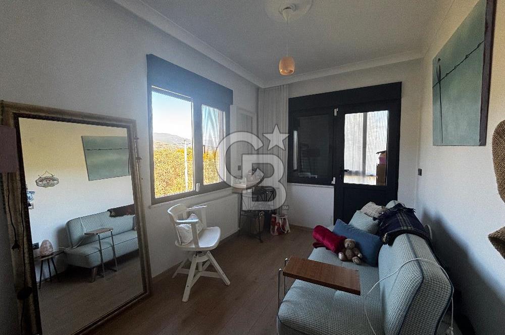 GÜRE AĞAÇLI YOLDA MÜSTAKİL BAHÇELİ 3+1 VİLLA SATILIK