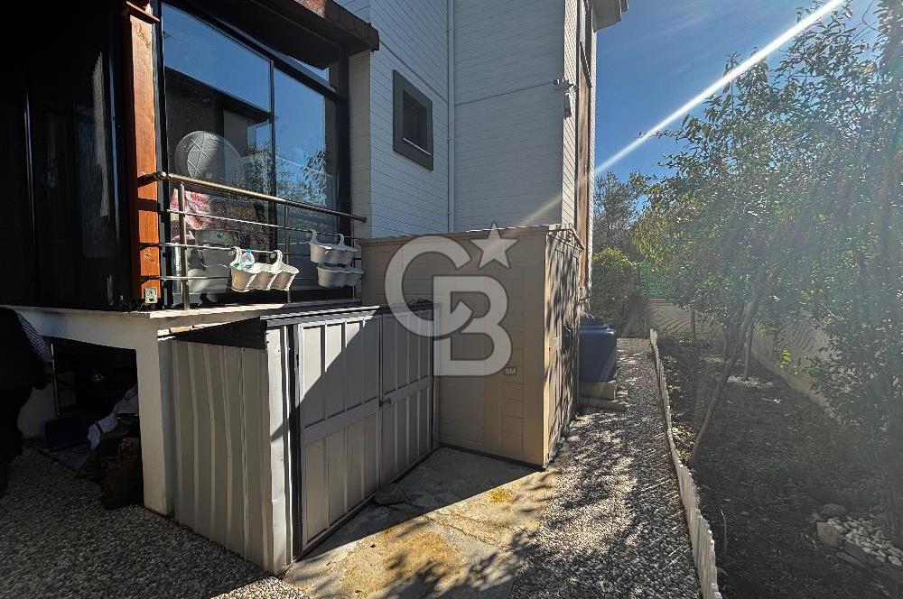 GÜRE AĞAÇLI YOLDA MÜSTAKİL BAHÇELİ 3+1 VİLLA SATILIK