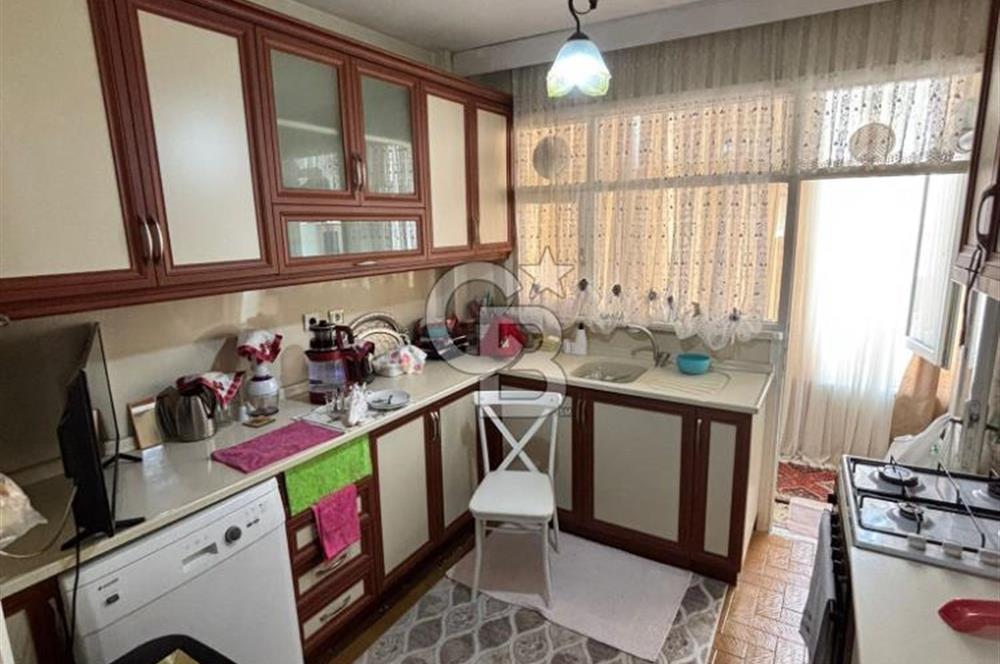 Mustafa Çağlayan'dan Küçükçekmece Cumhuriyet Mahallesi'nde Satılık Daire