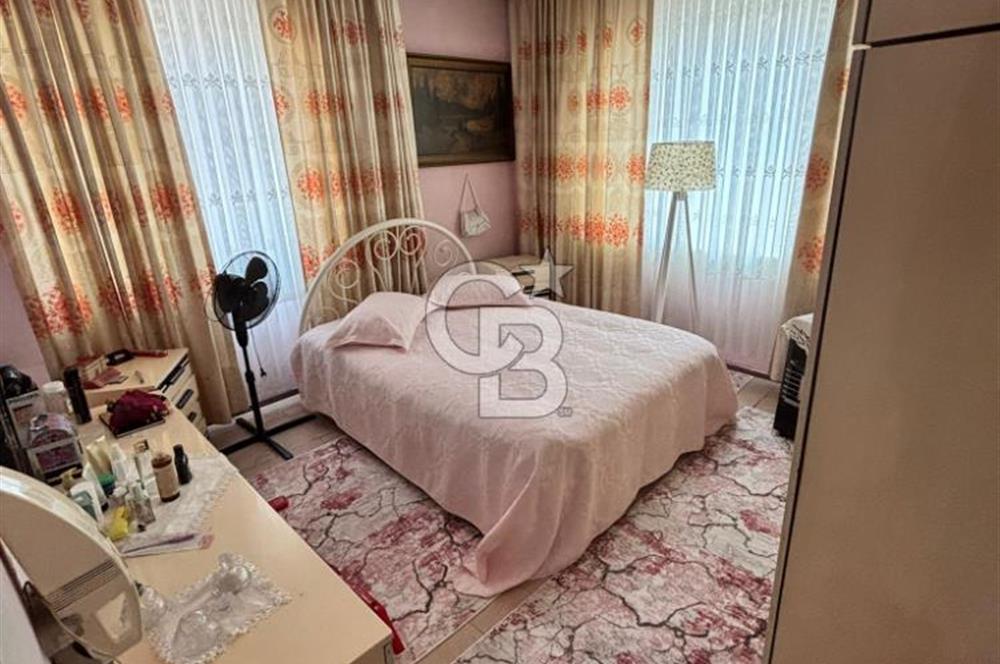 Mustafa Çağlayan'dan Küçükçekmece Cumhuriyet Mahallesi'nde Satılık Daire