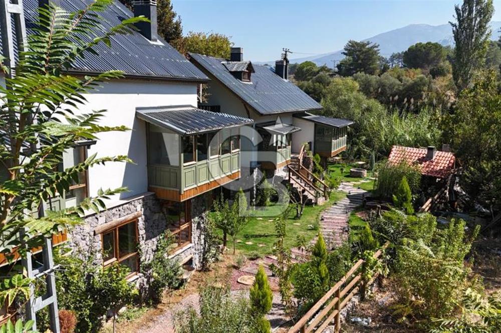 İzmir Kemalpaşa Nazar köy' de Satılık Taş Butik Otel