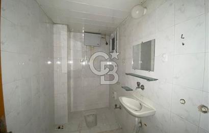 Bayraklı Soğukkuyu’da 3+1 Arakat Kiralık Daire