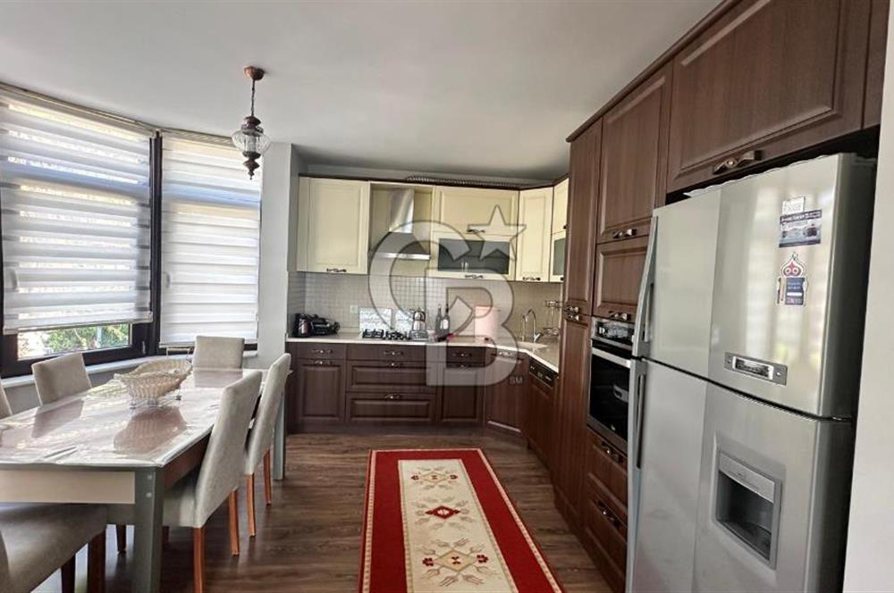 GEMLİK KURŞUNLU DA FULL DENİZ MANZARALI SATILIK 5+2 VİLLA