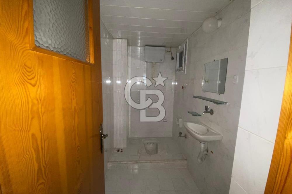 Bayraklı Soğukkuyu’da 3+1 Arakat Kiralık Daire
