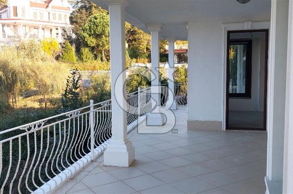 Çekmeköy Reşadiye Mahallesi 6+2 Doğa Manzaralı Satılık Villa